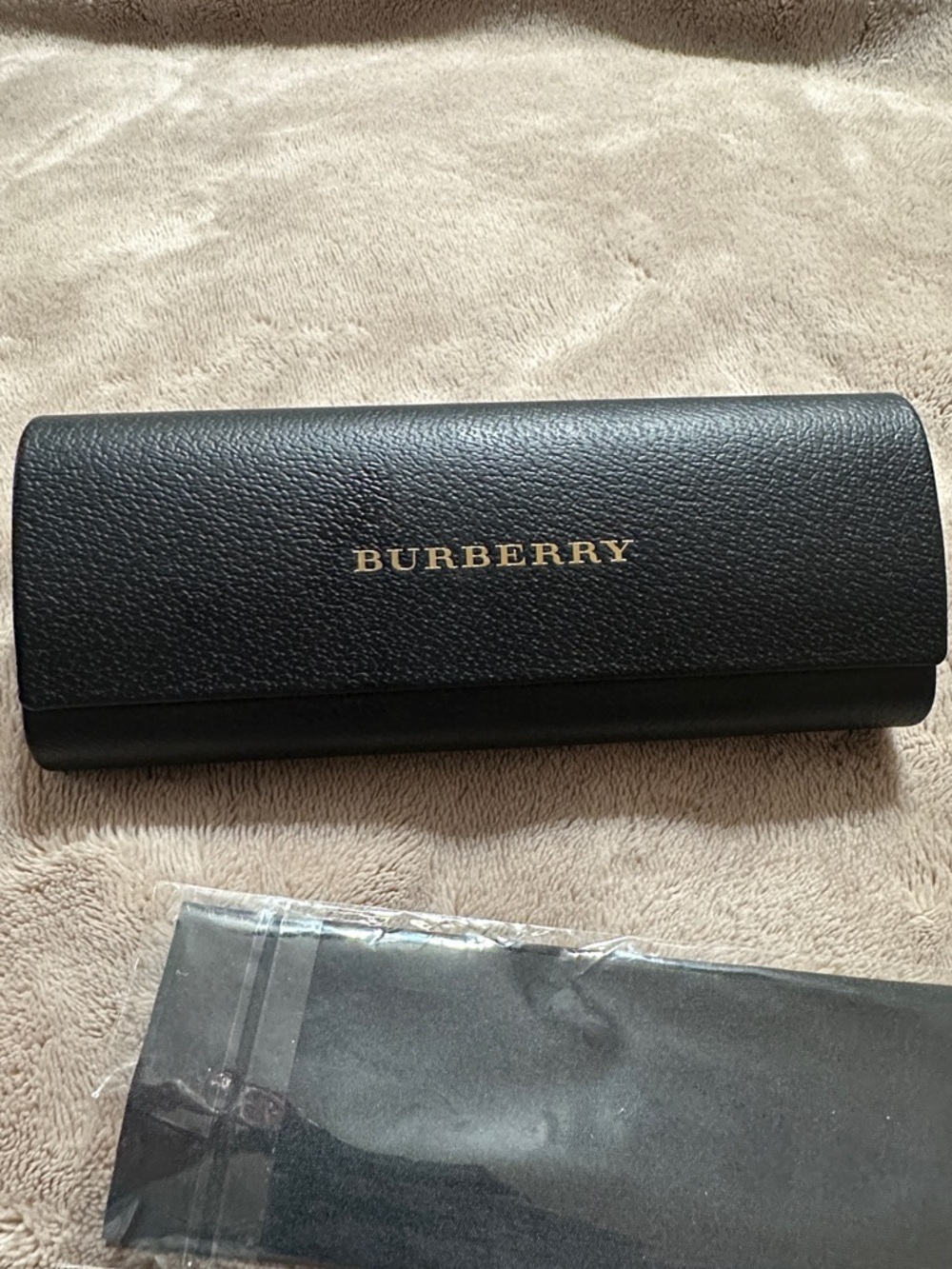Burberry Tortoiseshell Cat-Eye Sunglasses with Black Case - Picture 13 of 15